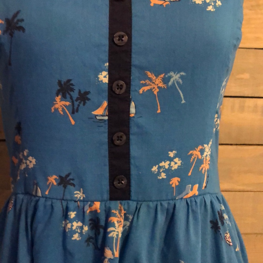Lauren Conrad Dress - Picture 2 of 4